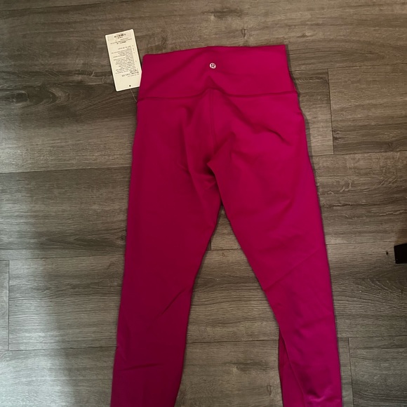 NWT Lululemon leggings - Picture 6 of 6